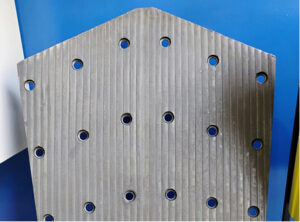 Chapas revestidas anti-desgaste: eficiência e durabilidade para a indústria