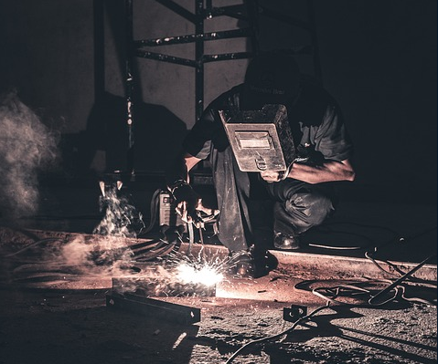 Como funciona o revestimento duro e por que investir nessa técnica