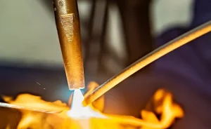 Conheça o serviço de solda de arame tubular da Deutsch